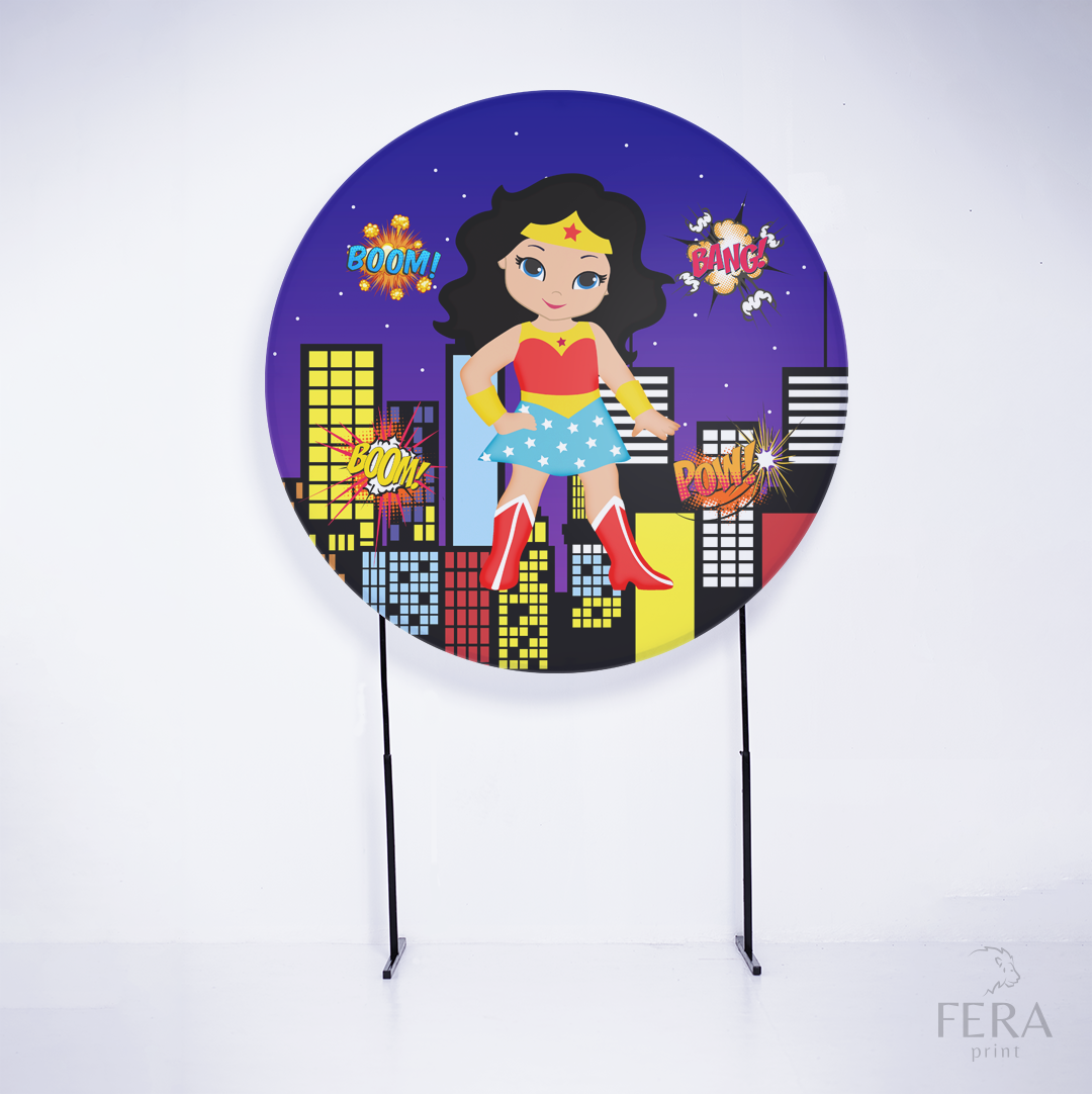 Painel Redondo Heroína Maravilha Kid Sublimado